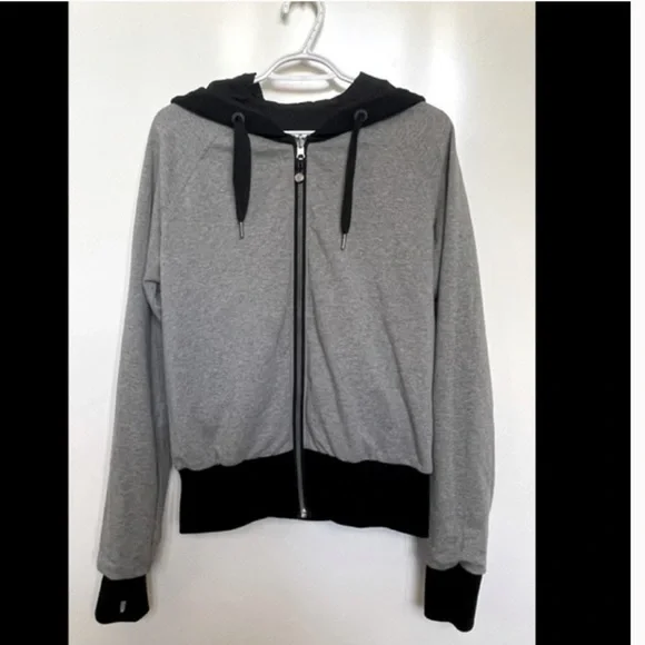 Lululemon Reversible Jacket - Picture 4 of 6